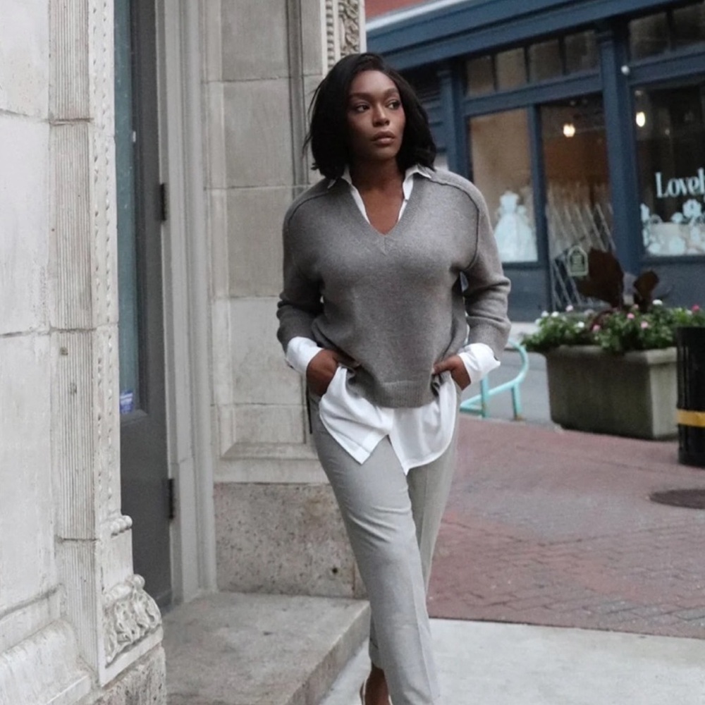 BROCHU WALKER LOOKER LAYER V-NECK CASHMERE BLEND GREY SWEATER SIZE XS - Picture 3 of 14